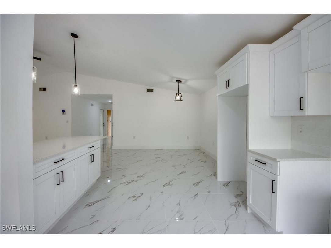 6497 Royal Woods Drive Fort Myers FL 33908 225060569 image27