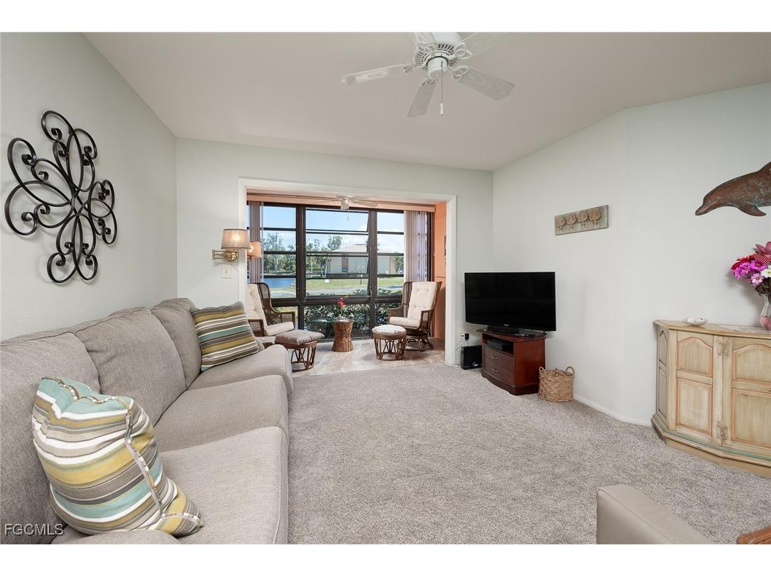 6498 Royal Woods Drive #2 Fort Myers FL 33908 2025000475 image9