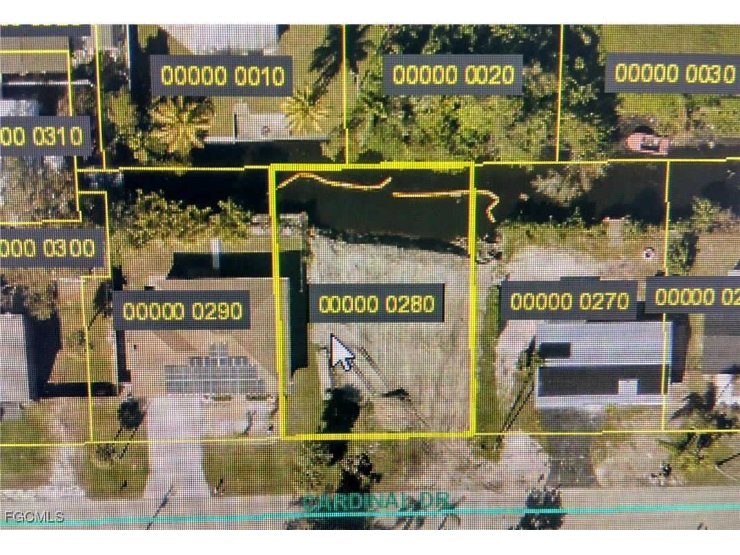 65 Cardinal Drive North Fort Myers FL 33917 2025014243 image1