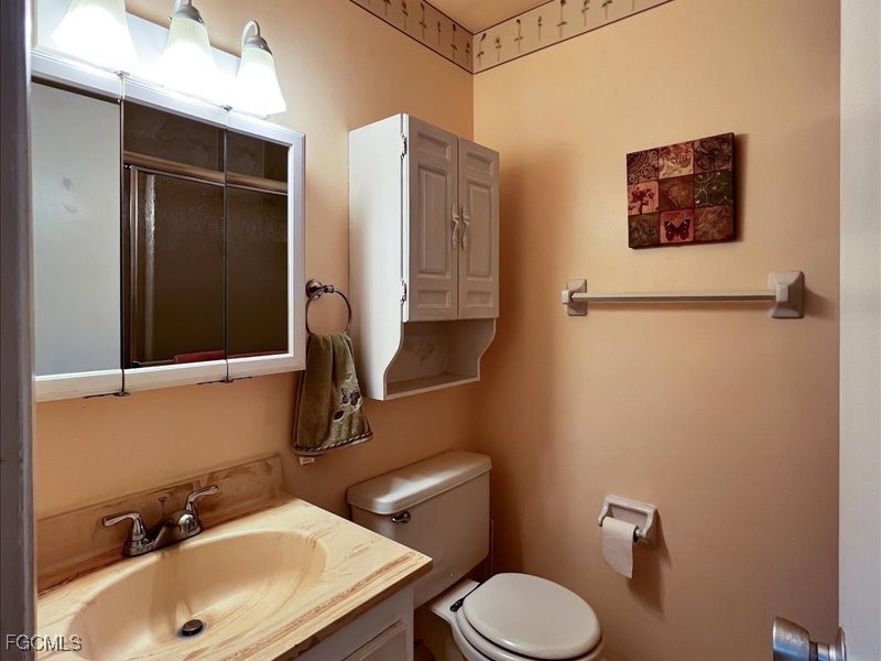 65 Fairbanks Court Fort Myers FL 33919 2026000694 image7