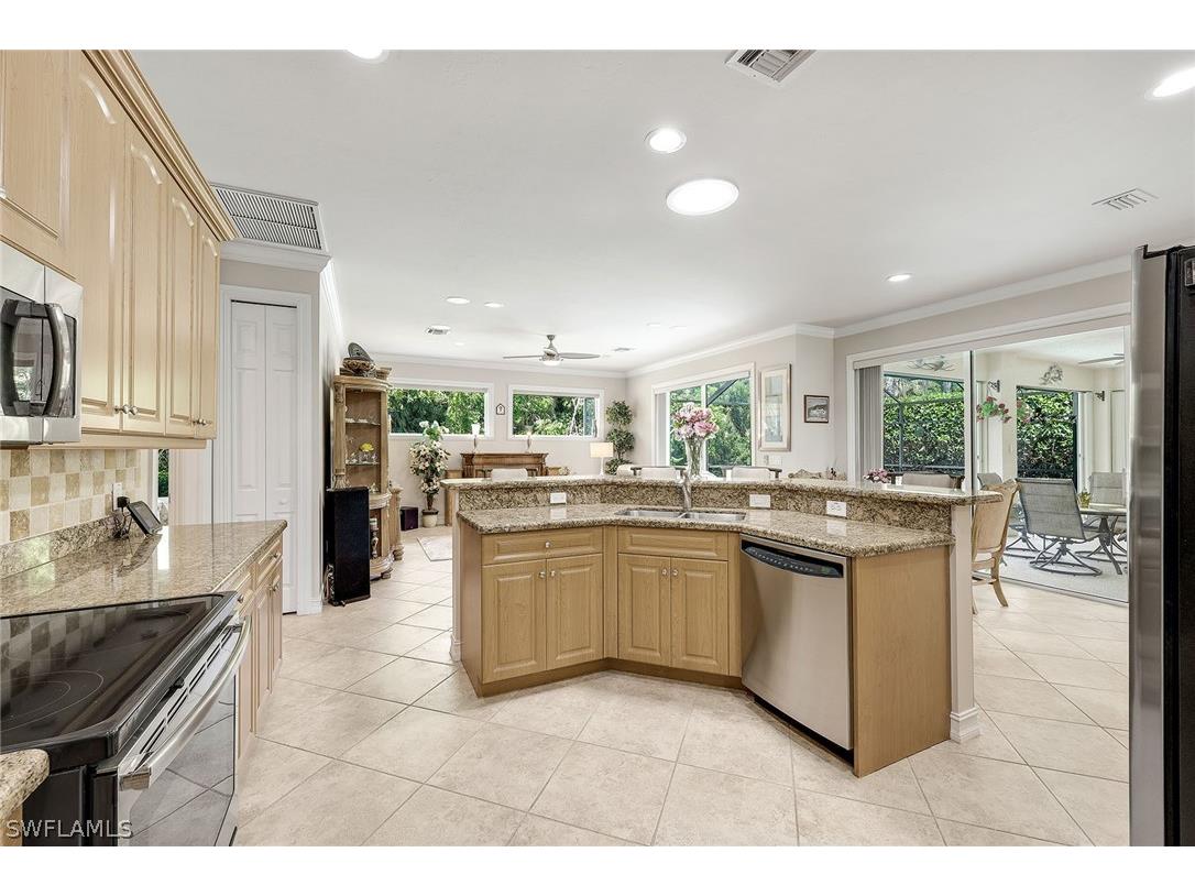 65 Heritage Way Naples FL 34110 226011261 image15