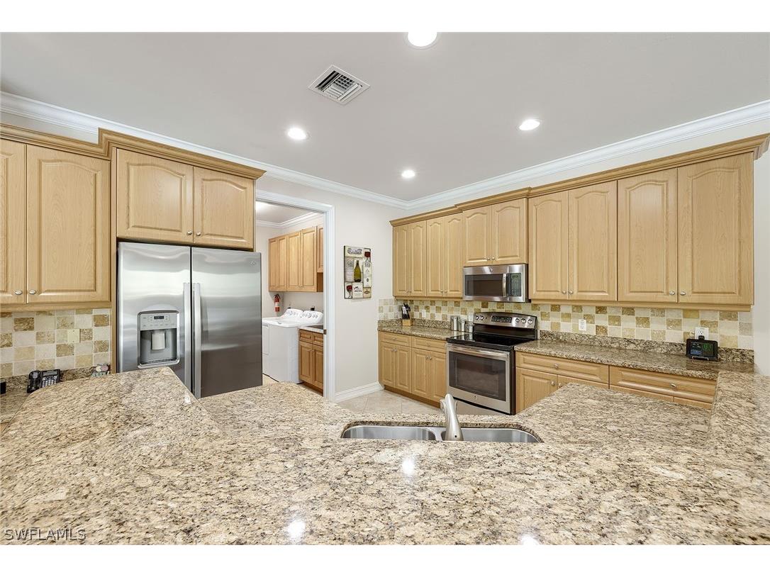 65 Heritage Way Naples FL 34110 226011261 image17