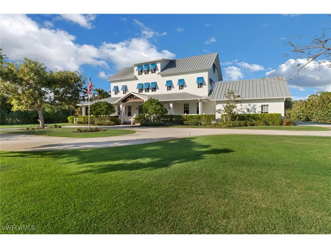 65 Mahogany Drive Naples FL 34108 225085047 image1