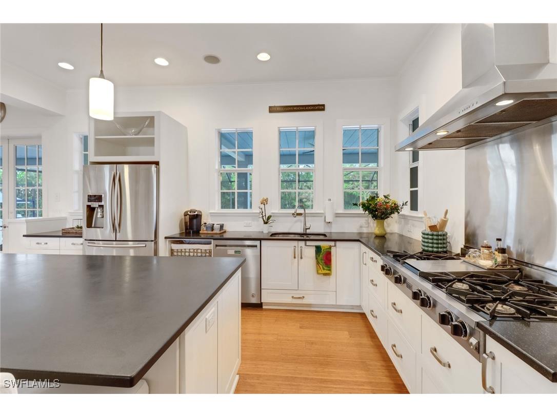 65 Mahogany Drive Naples FL 34108 225085047 image11