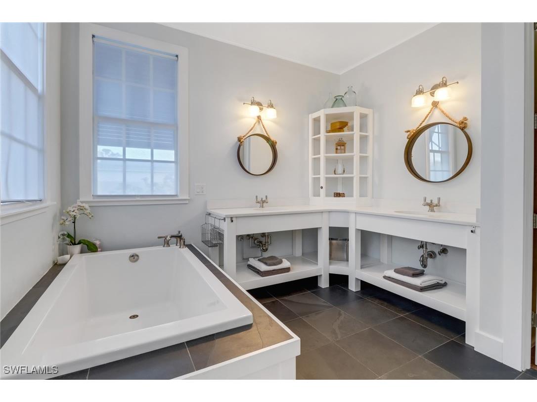 65 Mahogany Drive Naples FL 34108 225085047 image19