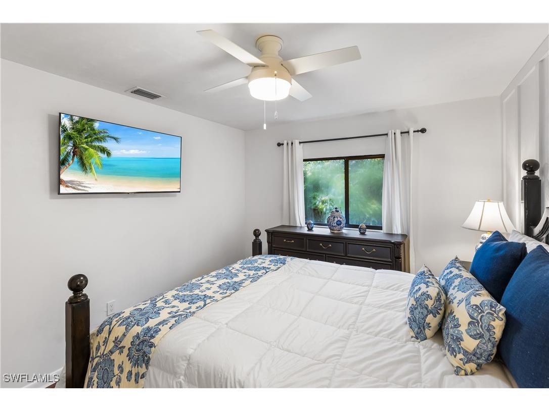 65 Tahiti Road Marco Island FL 34145 225063584 image13