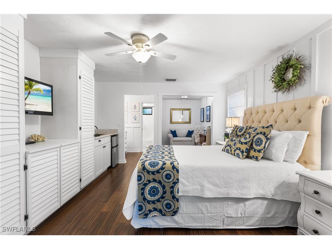 65 Tahiti Road Marco Island FL 34145 225063584 image23