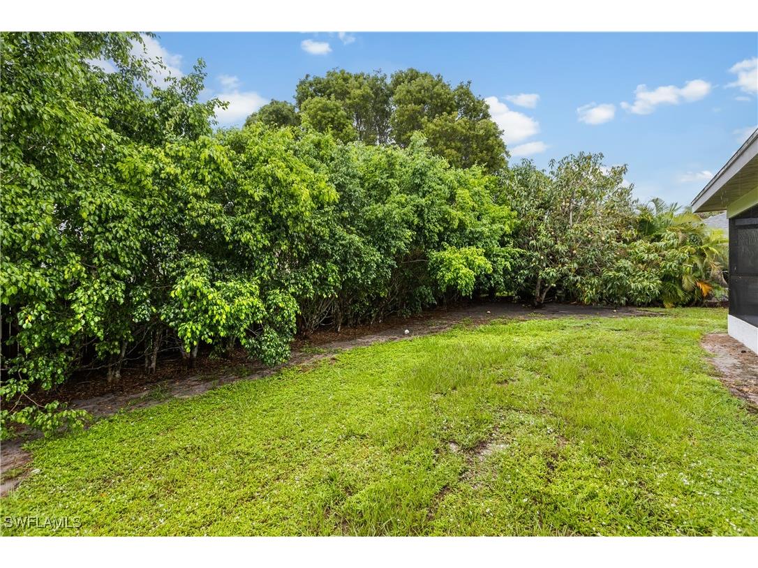 65 Tahiti Road Marco Island FL 34145 225063584 image37