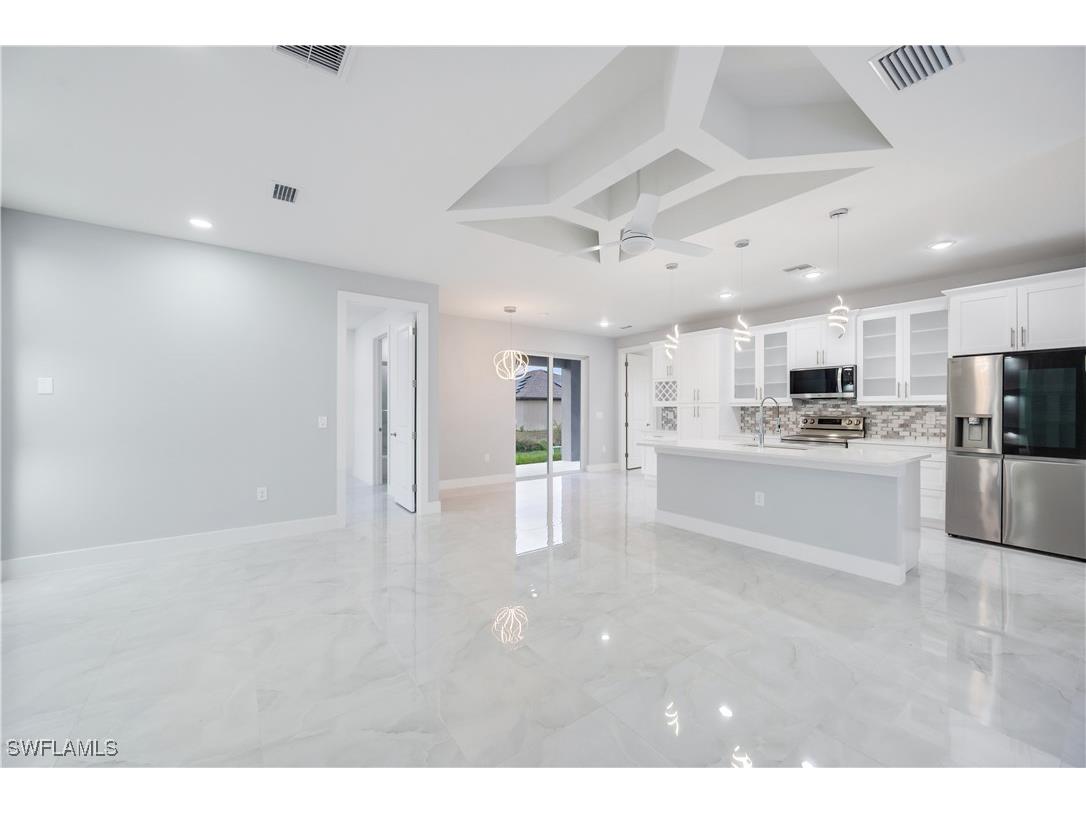 650 Kraft Street Lehigh Acres FL 33974 226002712 image7