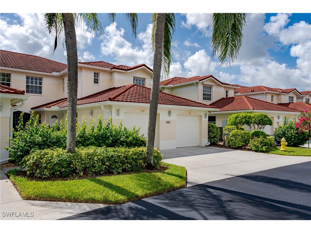 650 Lalique Circle #308 Naples FL 34119 225076788 image32