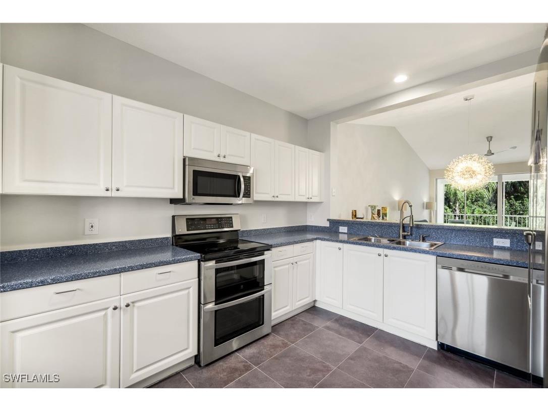 650 Luisa Lane #4 Naples FL 34104 226001391 image9