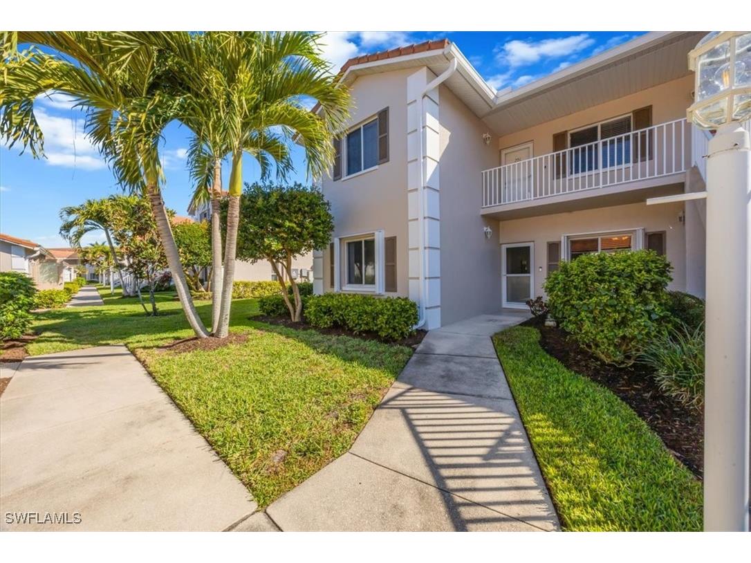 650 Saratoga Circle #C101 Naples FL 34104 226000364 image3