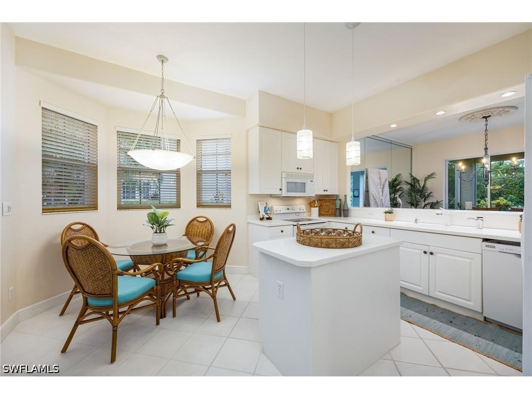 650 Vintage Reserve Circle #5-A Naples FL 34119 226021635 image13