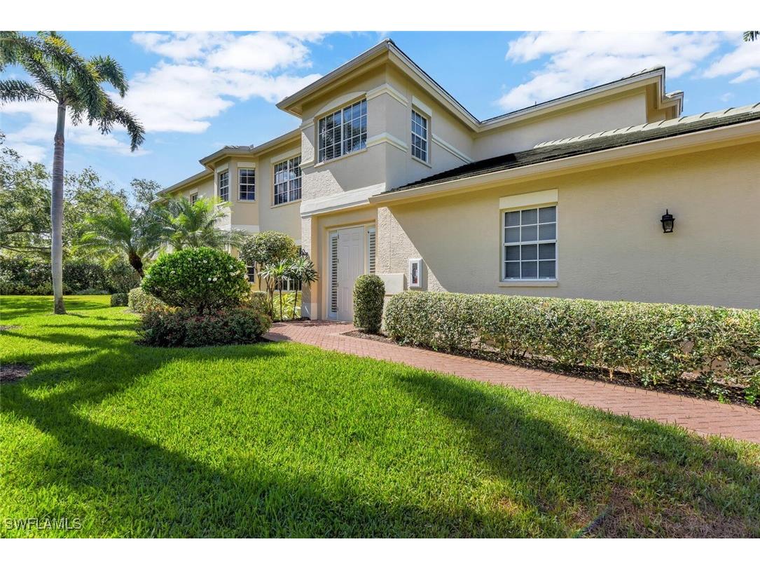 650 Vintage Reserve Circle #5C Naples FL 34119 225048808 image1