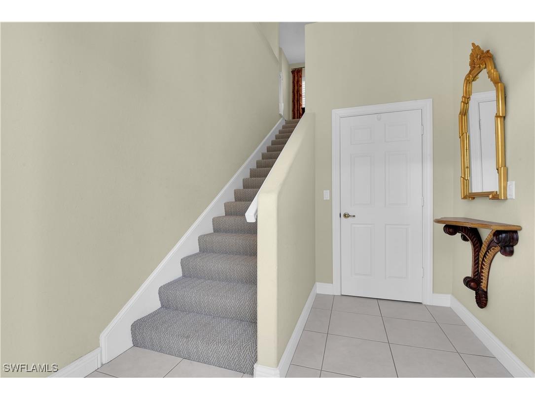 650 Vintage Reserve Circle #5C Naples FL 34119 225048808 image8