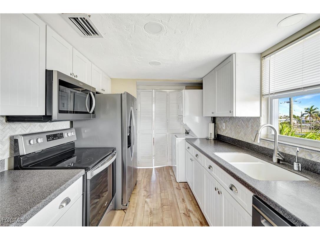 6500 Estero Boulevard #H300 Fort Myers Beach FL 33931 2025012847 image9