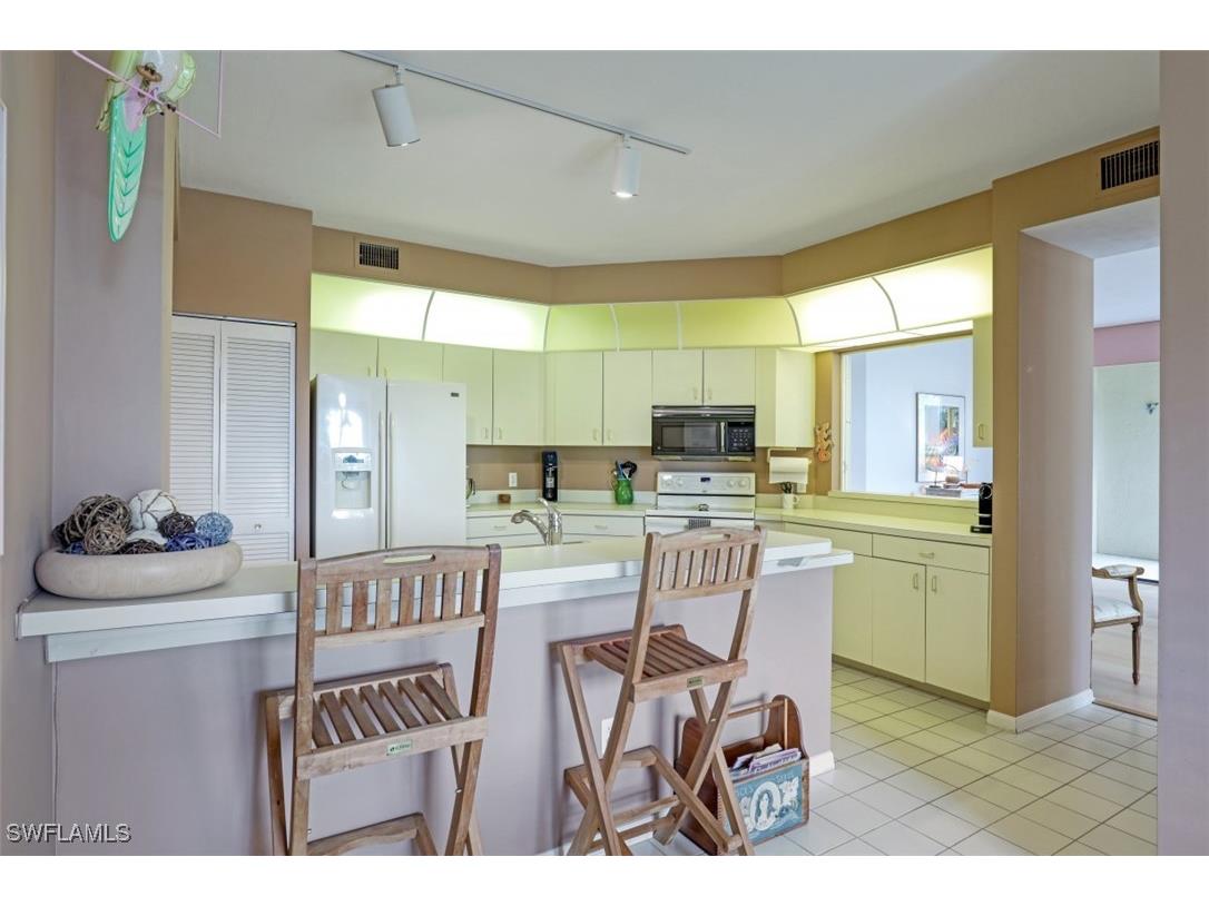 6500 Valen Way #A-305 Naples FL 34108 225064415 image10