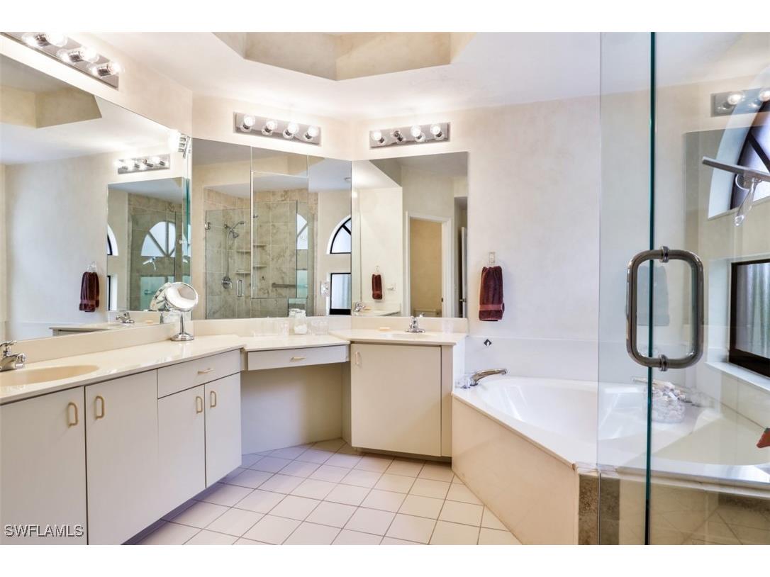6500 Valen Way #A-305 Naples FL 34108 225064415 image18