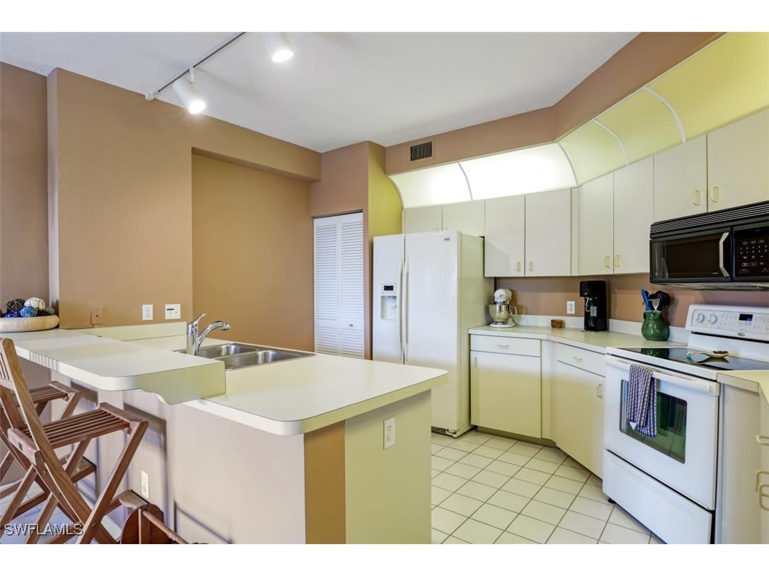 6500 Valen Way #A-305 Naples FL 34108 225064415 image9