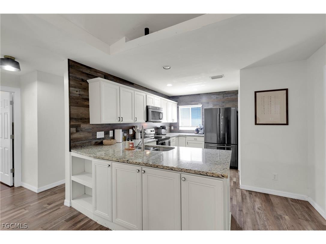6501 Astoria Avenue Fort Myers FL 33905 2026010486 image11