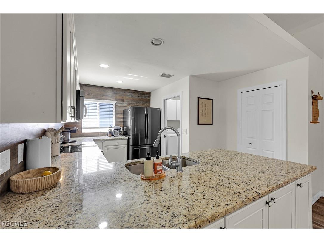 6501 Astoria Avenue Fort Myers FL 33905 2026010486 image12