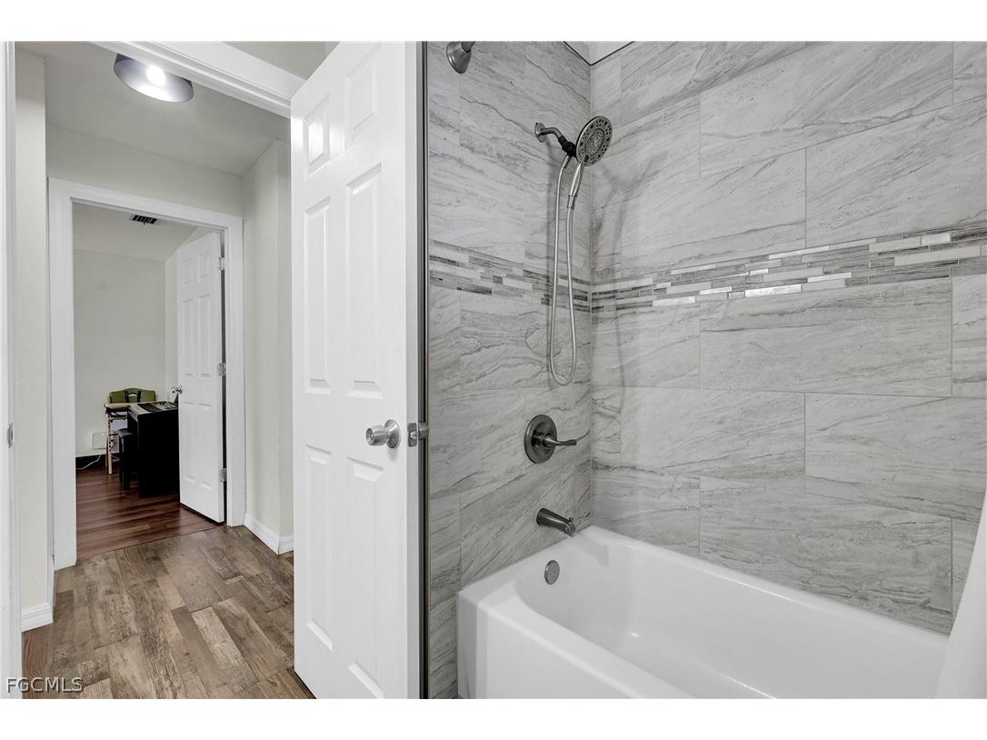6501 Astoria Avenue Fort Myers FL 33905 2026010486 image17