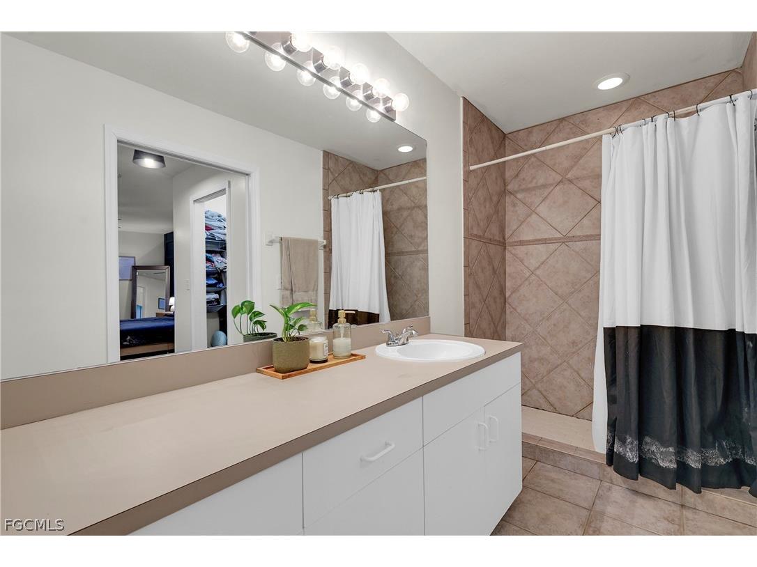 6501 Astoria Avenue Fort Myers FL 33905 2026010486 image25