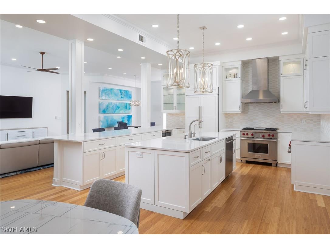 6501 Crown Colony Place #4-101 Naples FL 34108 222082890 image1