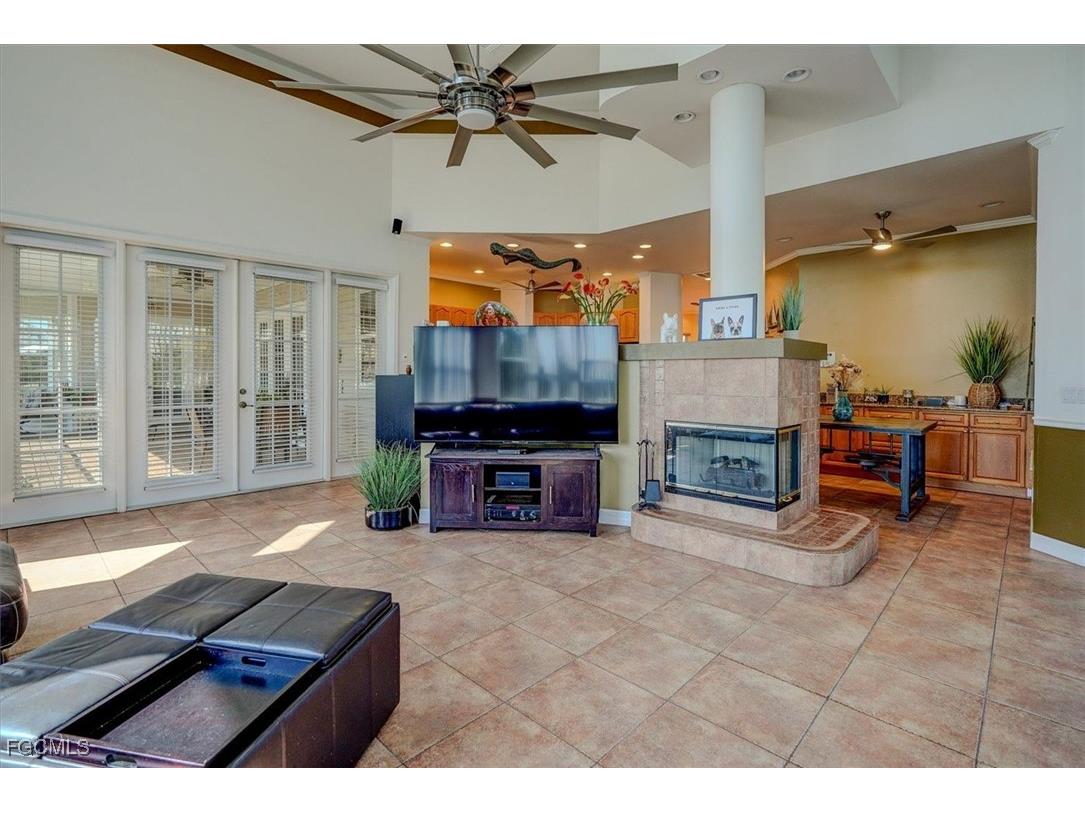 6501 Jacobs Drive Fort Myers FL 33908 2025018230 image20