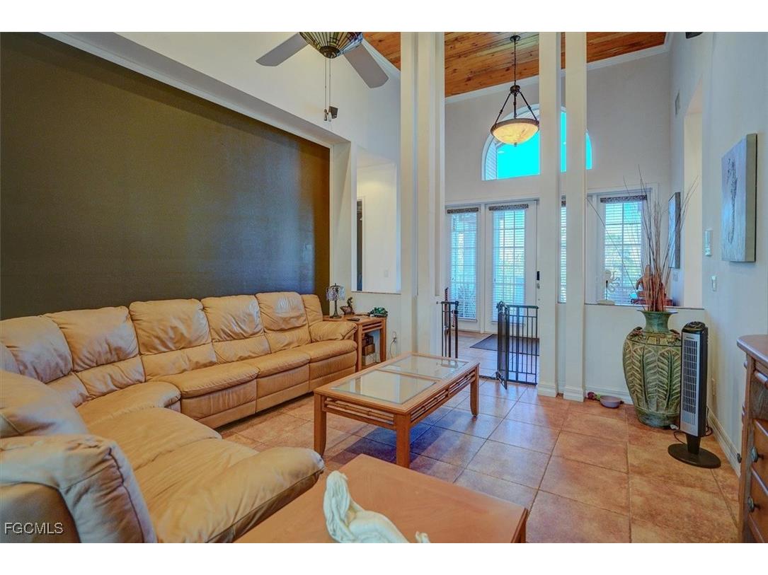 6501 Jacobs Drive Fort Myers FL 33908 2025018230 image34