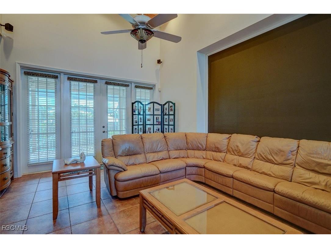 6501 Jacobs Drive Fort Myers FL 33908 2025018230 image35