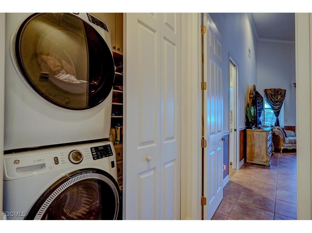 6501 Jacobs Drive Fort Myers FL 33908 2025018230 image48