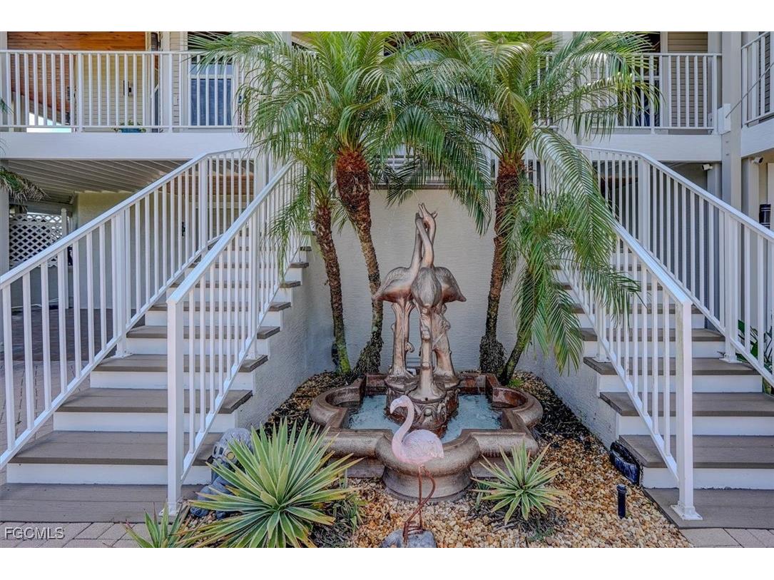 6501 Jacobs Drive Fort Myers FL 33908 2025018230 image5