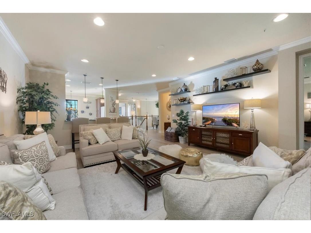 6502 Monterey Point #202 Naples FL 34105 225081732 image10