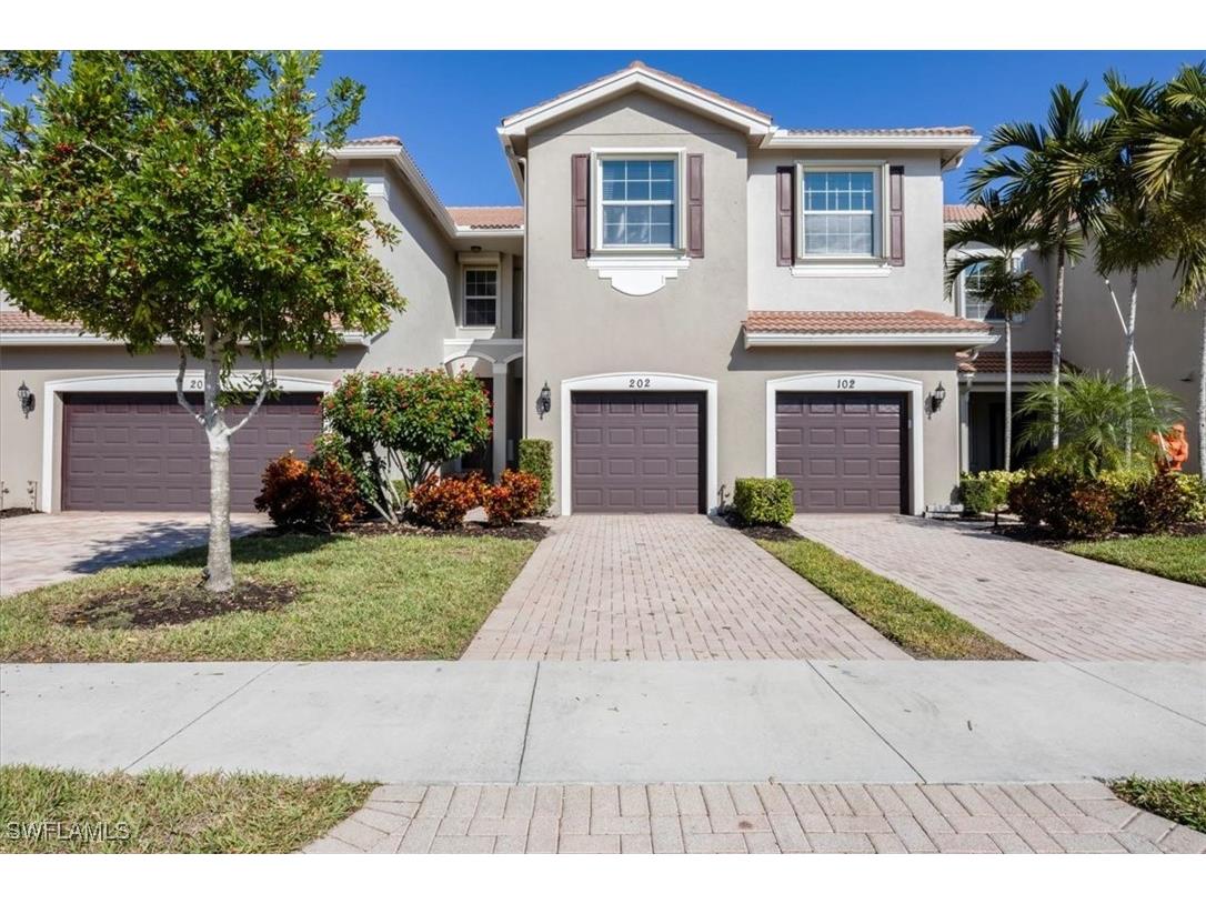 6502 Monterey Point #202 Naples FL 34105 225081732 image3