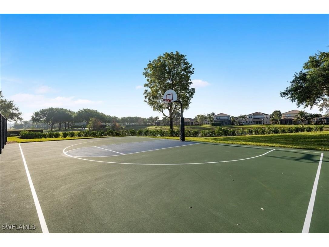 6502 Monterey Point #202 Naples FL 34105 225081732 image49