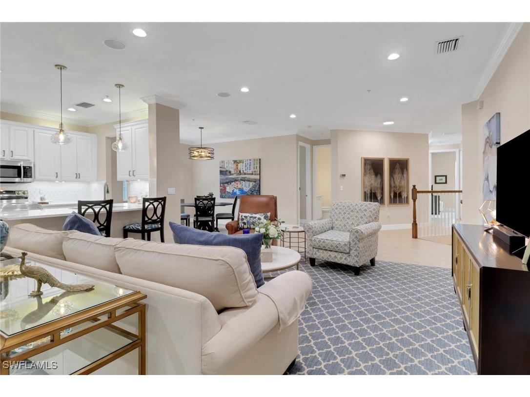 6502 Monterey Point #204 Naples FL 34105 225069780 image1