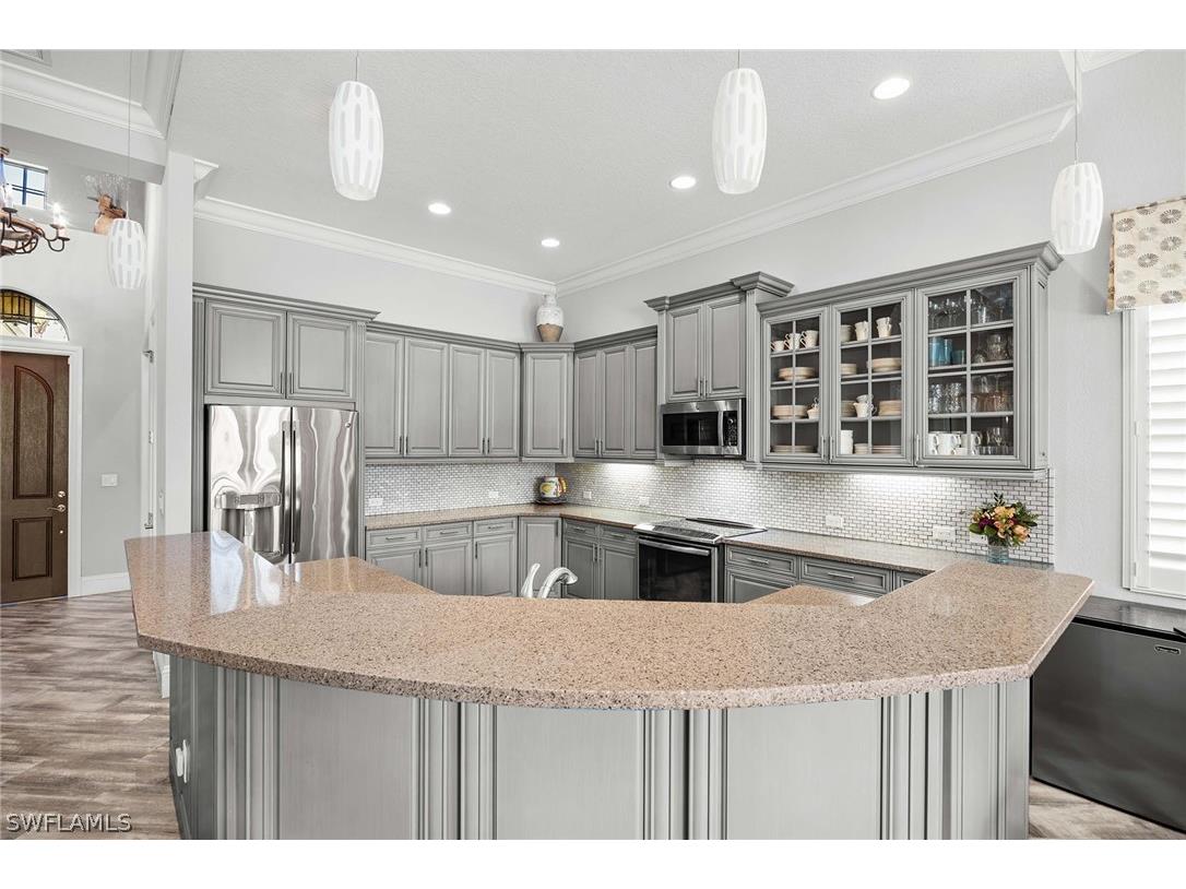 6502 Roma Way Naples FL 34113 226007026 image15