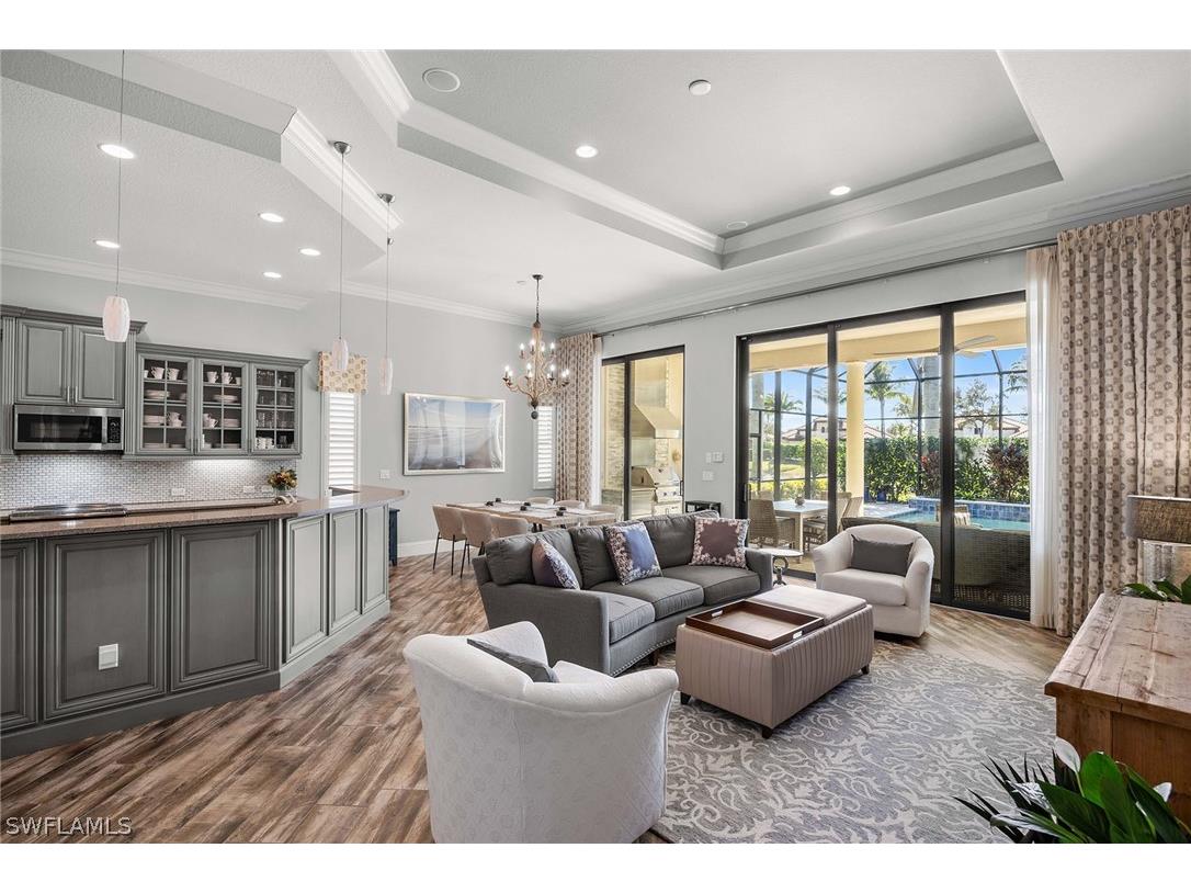 6502 Roma Way Naples FL 34113 226007026 image20