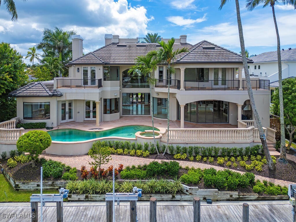 651 21st Avenue S Naples FL 34102 225070709 image4