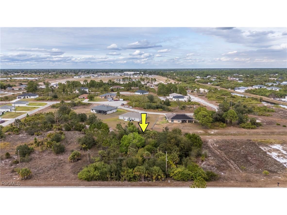 651 Clancy Street E Lehigh Acres FL 33974 2026001170 image2