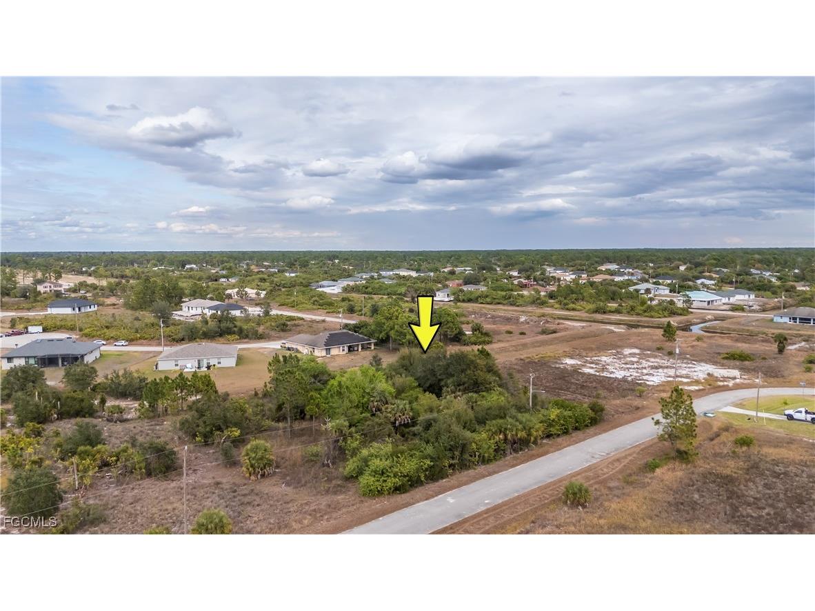 651 Clancy Street E Lehigh Acres FL 33974 2026001170 image5