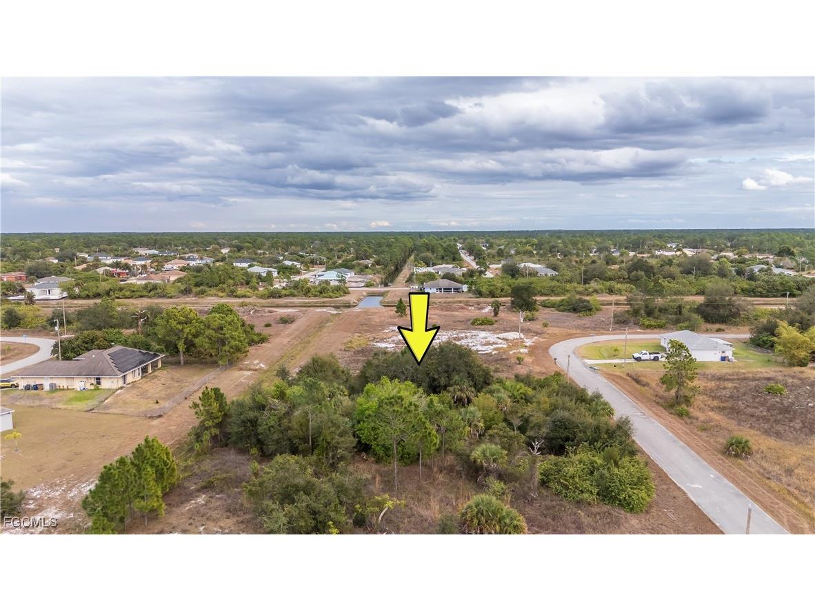 651 Clancy Street E Lehigh Acres FL 33974 2026001170 image6