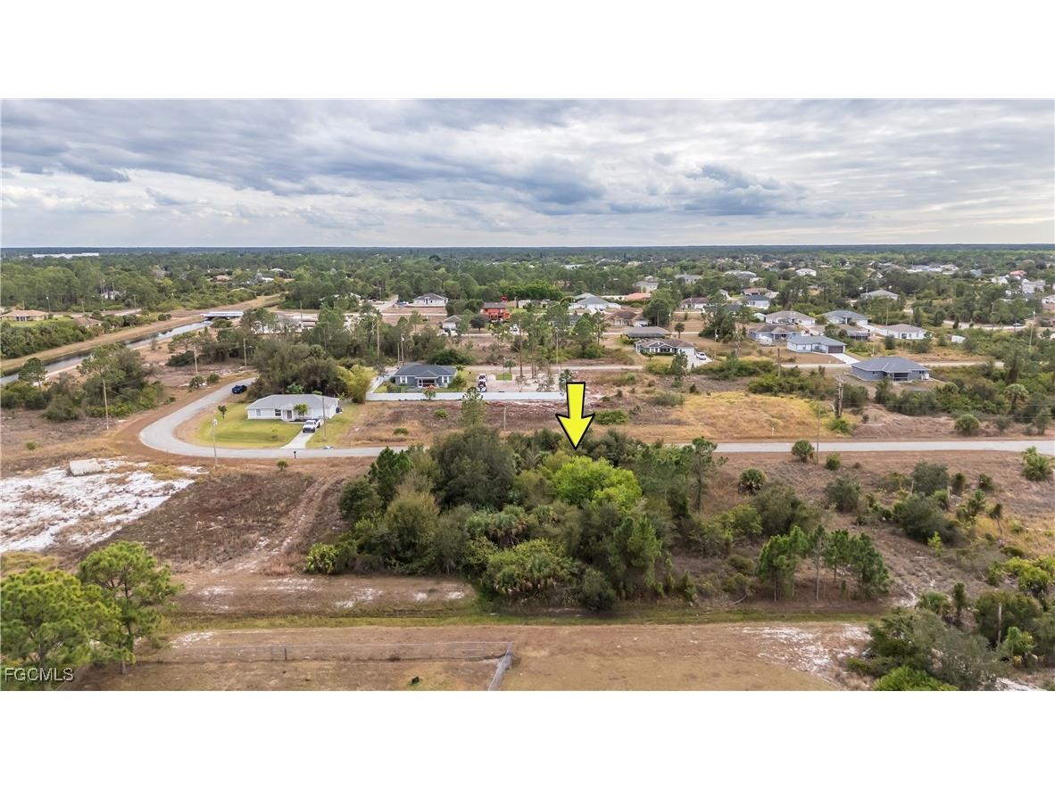 651 Clancy Street E Lehigh Acres FL 33974 2026001170 image8