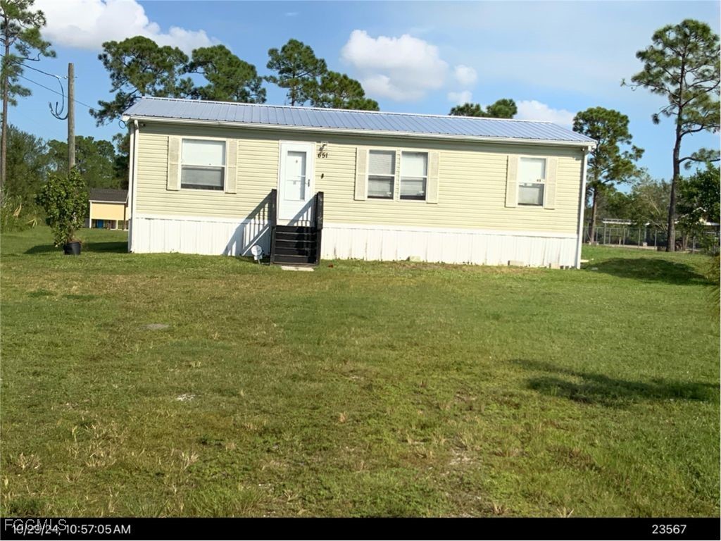 651 Hunting Club Avenue Clewiston FL 33440 2025015801 image1