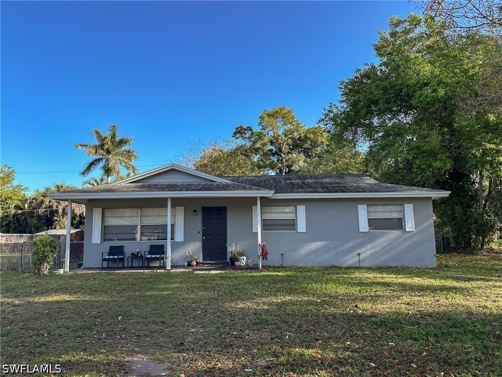 651 Pine Cone Lane Naples FL 34104 226014312 image2