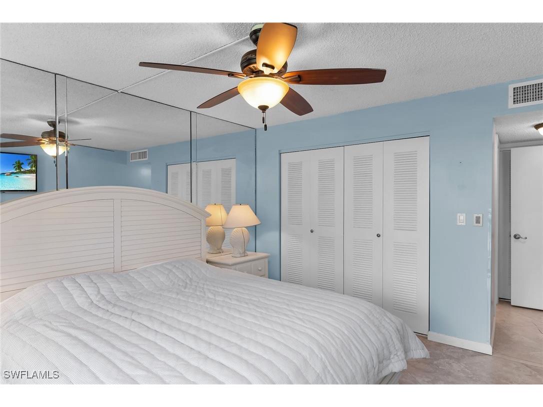 651 Seaview Court #B202 Marco Island FL 34145 225063576 image13