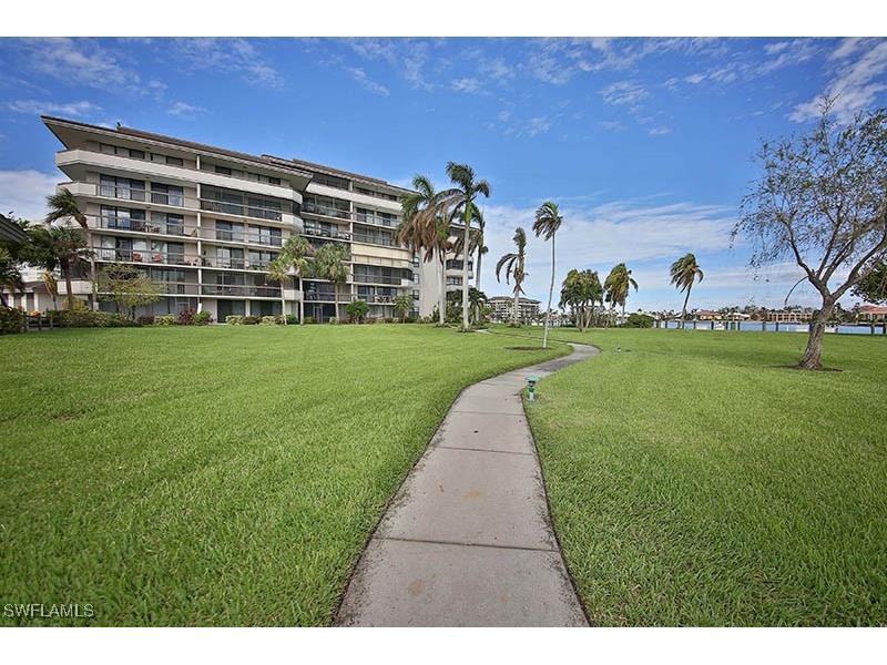 651 Seaview Court #B207 Marco Island FL 34145 225076511 image1