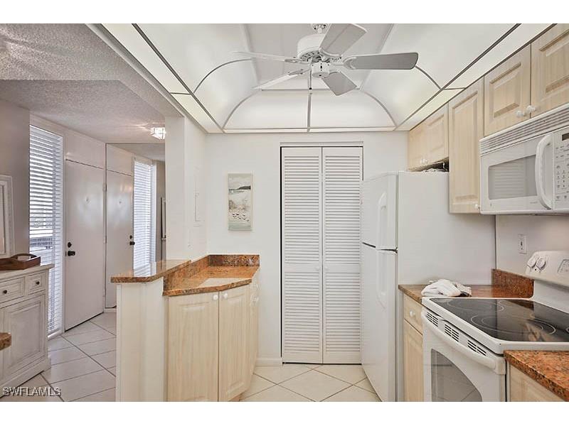 651 Seaview Court #B207 Marco Island FL 34145 225076511 image5