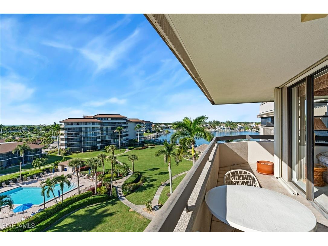 651 Seaview Court #B601 Marco Island FL 34145 225080090 image1